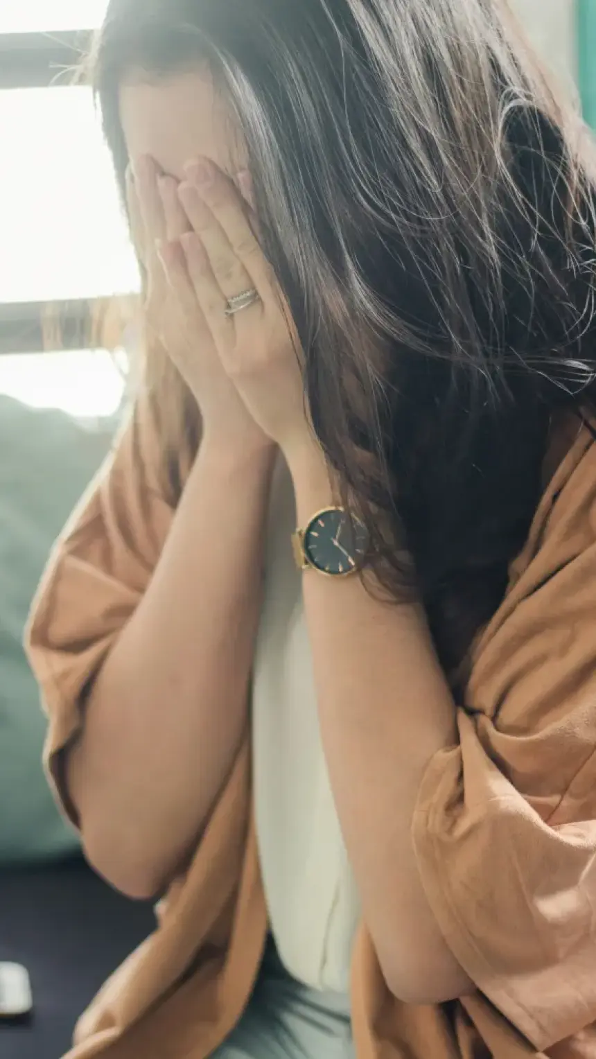 Bonjour.Stories: Kada vijesti donose težinu: Kako se nositi sa emocijama?
