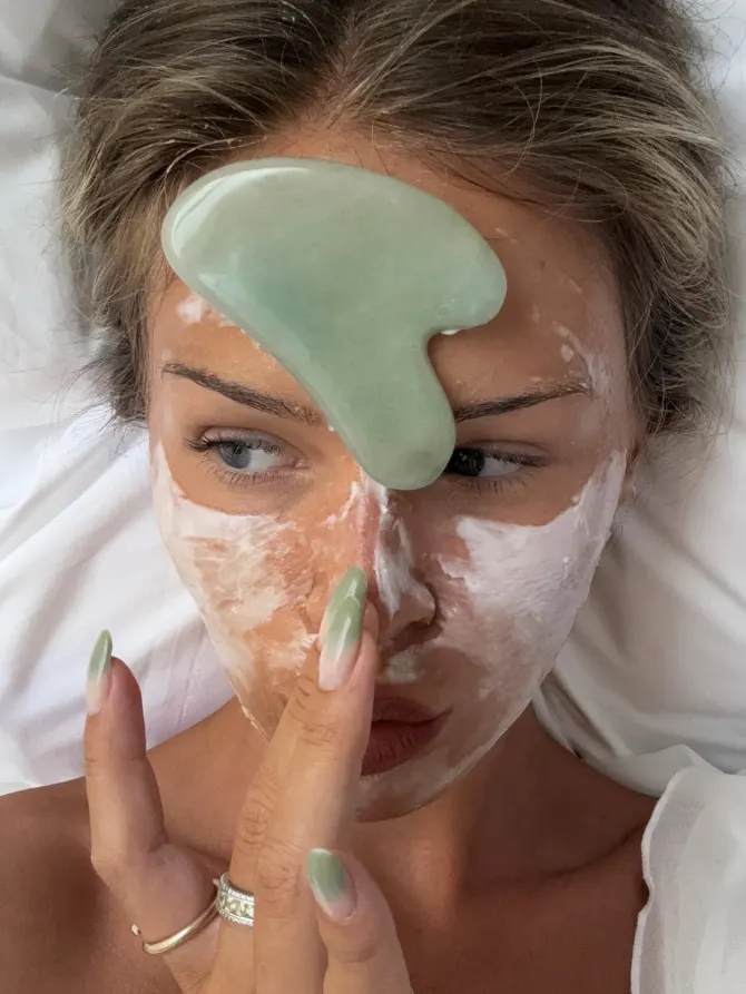 Gua sha u praksi: Šta se desi nakon nekoliko sedmica i koje greške gotovo svi prave?