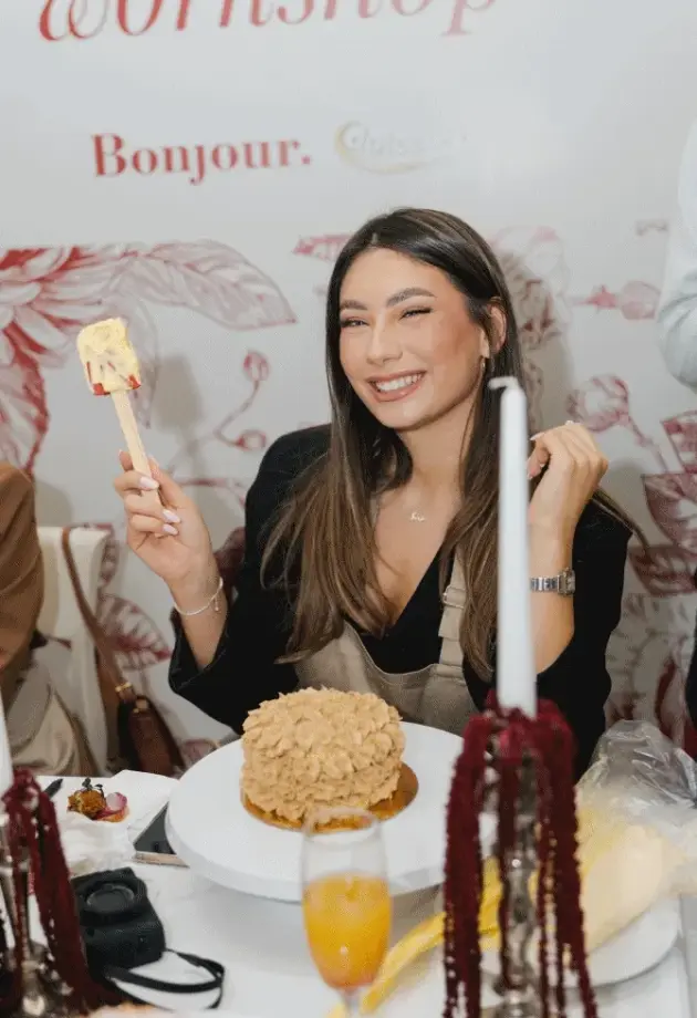 Radionica dekoracije torti u Sarajevu: Ko je znao da greške mogu izgledati ovako dobro?