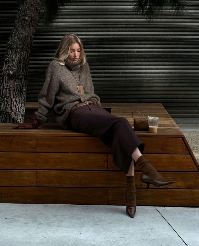 U Massimo Dutti posebnoj ponudi kriju se midi suknje koje tražimo cijeli decembar