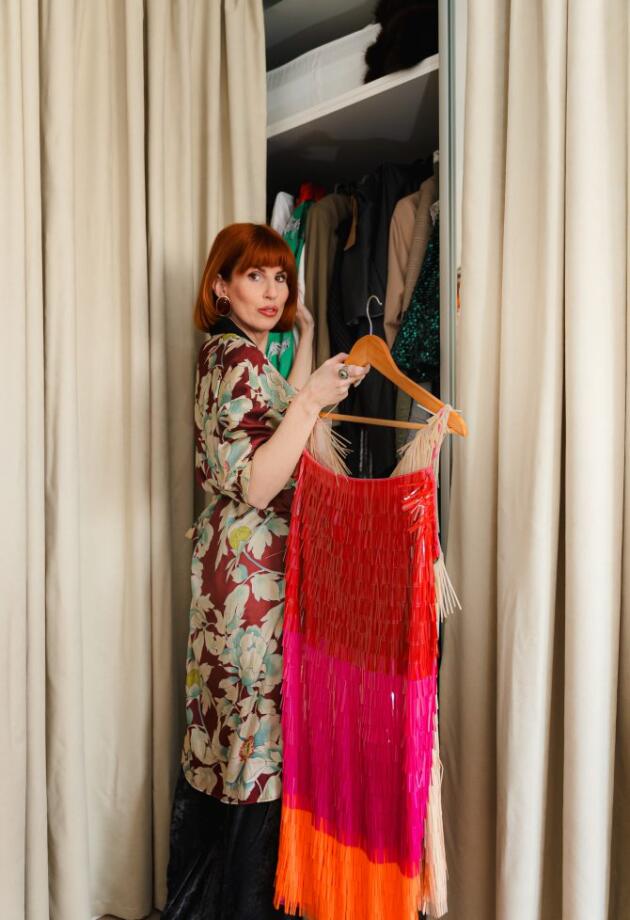 Nismo mogli odoljeti da ne zavirimo u ormar Nadine: Ovo su njena 3 ključna komada