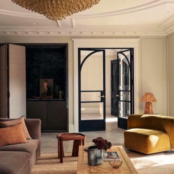 Stolić iz JYSK-a je komad koji u jednom potezu rješava 3 potrebe i izgleda kao dizajnerski