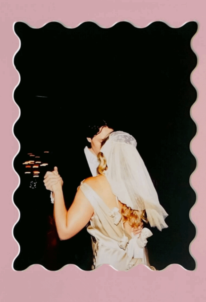 Imamo trik za romantičan poklon: Pronašli smo okvire za slike koji vam trebaju za ovu ideju