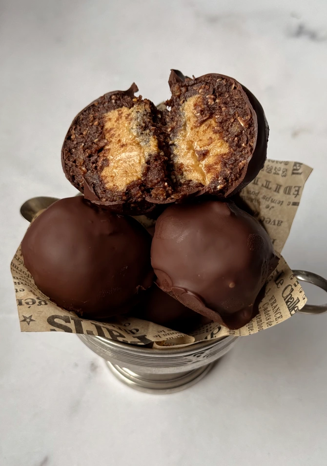 Bukvalno najlakši desert bez pečenja koji ćete napraviti (gotov za 10 minuta)