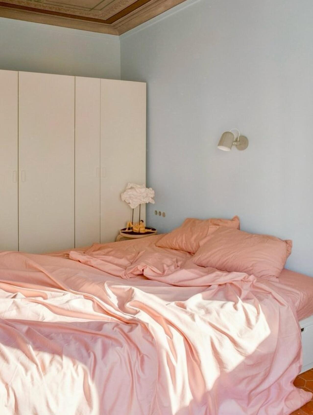 Posteljina s trešnjama iz JYSK-a koju ćemo viđati u svakoj spavaćoj sobi ovog proljeća