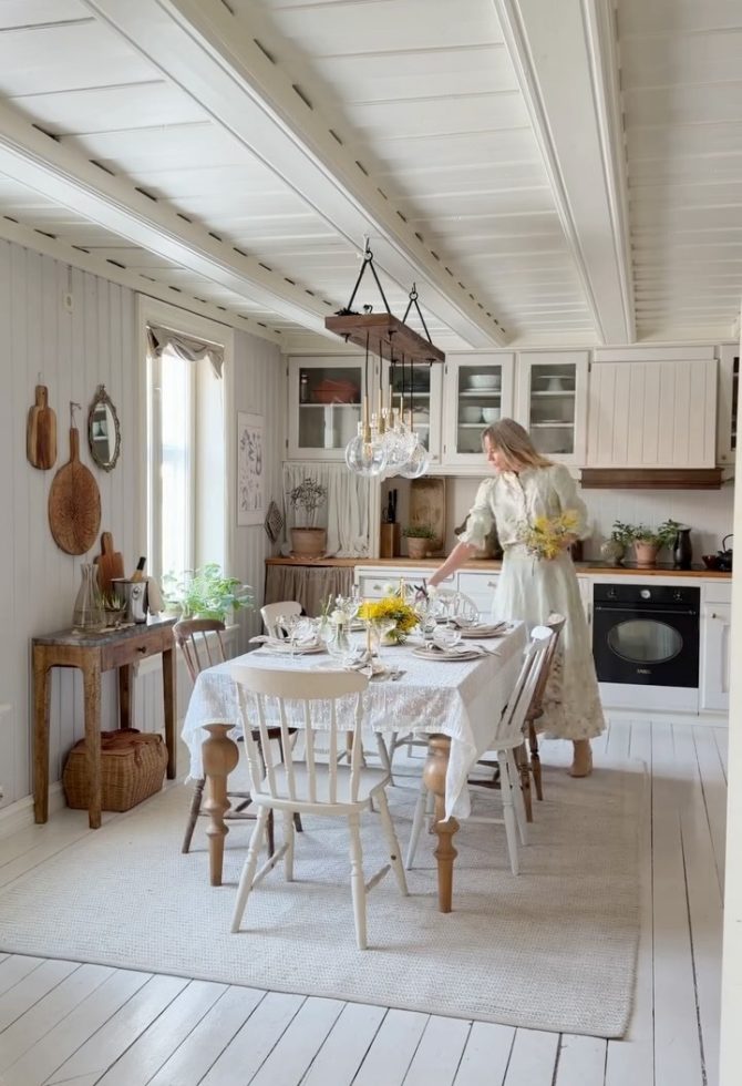 Uredite bajramsku sofru s lakoćom: Stolnjaci s vezom iz JYSK-a s proljetnim šarmom