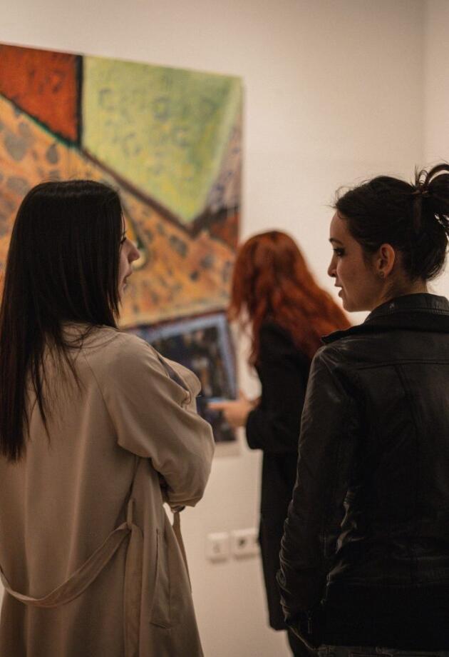 Pogledajte djela mladih umjetnica koja su predstavljena na izložbi koja slavi žensku kreativnost