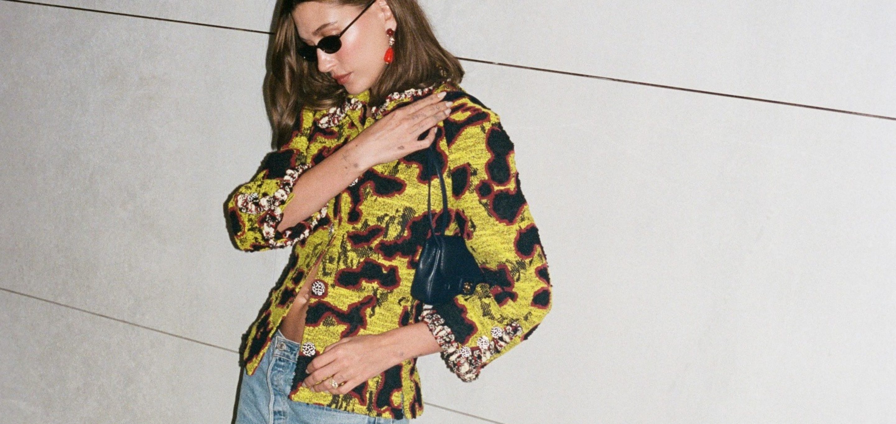 Proljetni stil za posao po uzoru na Hailey Bieber: Kombinacije koje možete lako rekreirati