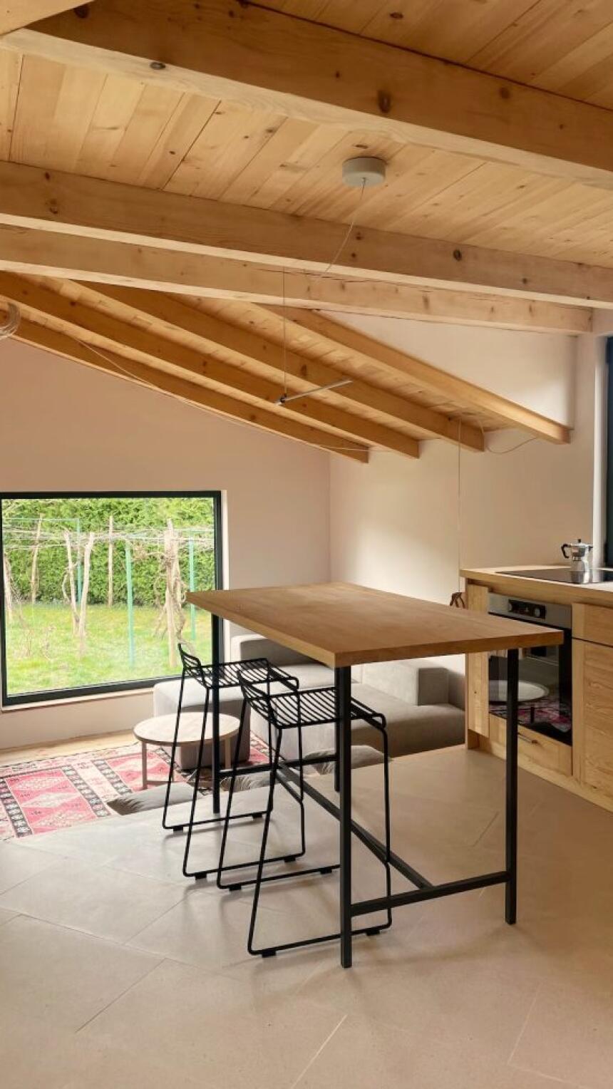 Arhitektura uz rijeku reinterpretira tradiciju kroz savremeni drveni volumen