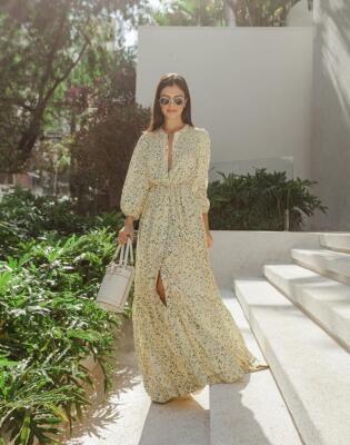 Cvjetne haljine za posao: Proljetni komadi koje ćete nositi i nakon 17h