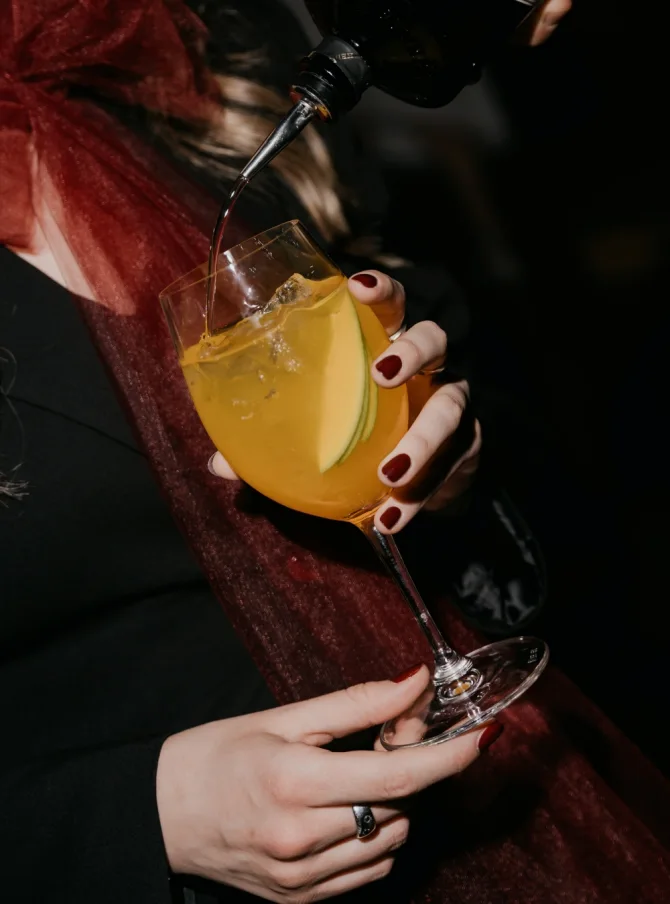 S razlogom je ovo piće bilo izbor večeri: Saznali smo kako nastaje