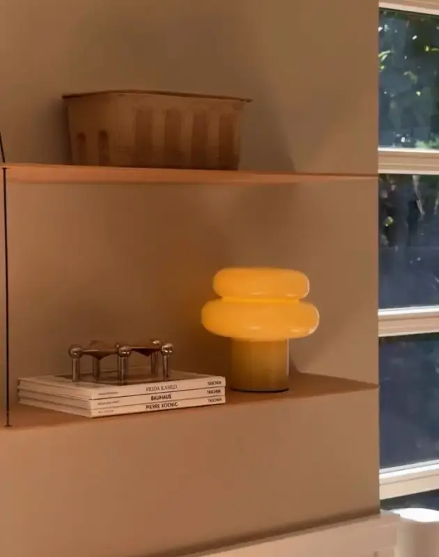 Ova JYSK lampa je viralna, a jednako efektno izgleda i ugašena