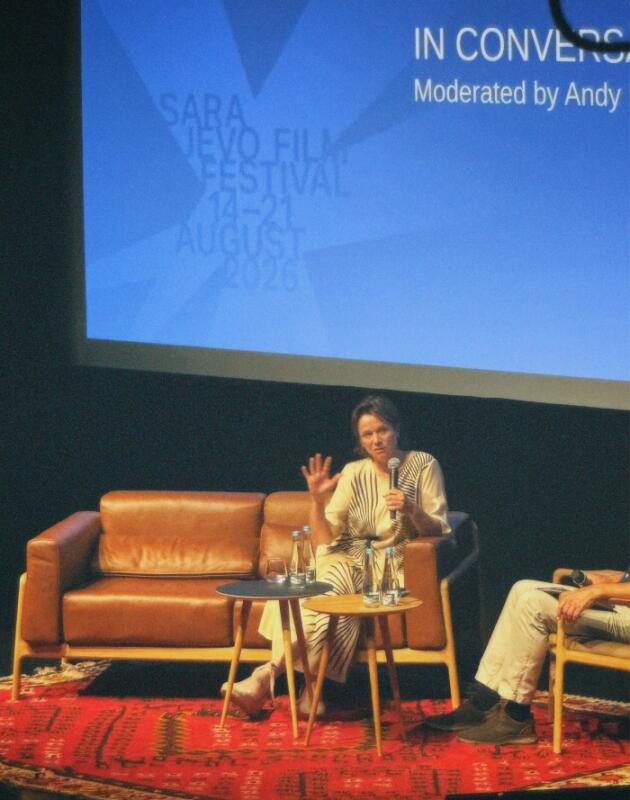 Dnevnik misli: Zatvaramo notes sa 10 misli koje nam je ostavila Emily Watson