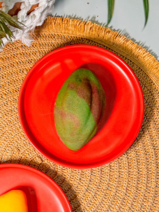 Medo i realističko voće kao desert? Da, i probali smo ih u jednom sarajevskom kafiću.