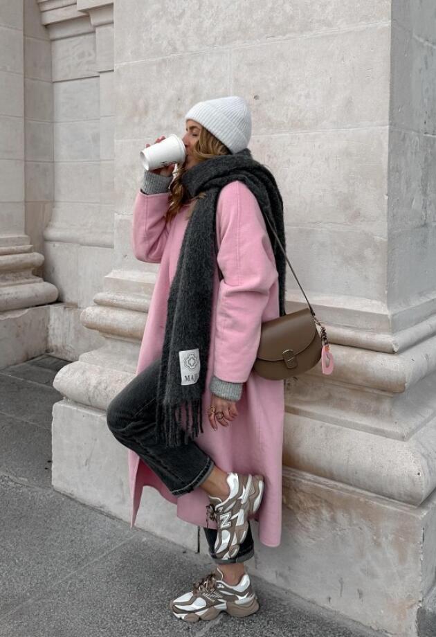 Zimska sniženja su idealna prilika da investirate u New Balance tene koje traju više od jedne sezone.