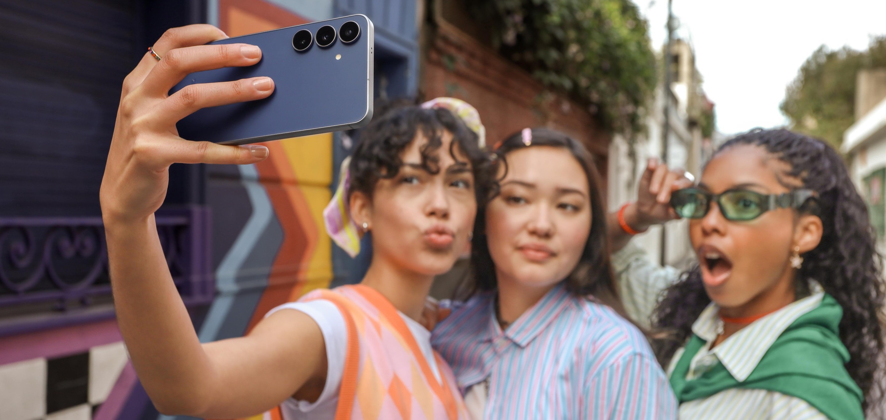 Sigurnost u eri umjetne inteligencije: Kako Galaxy telefoni štite ono što vam je najvažnije