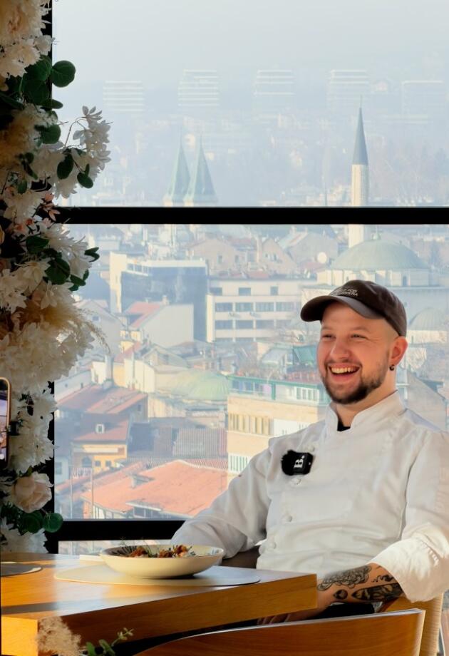 Otišli smo u ovaj restoran zbog pogleda na Sarajevo, a pravi razlog povratka otkrili kasnije.