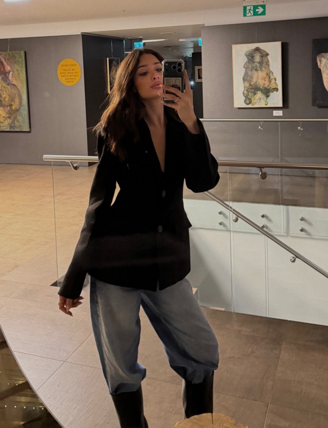 Crni blejzer je najpouzdaniji komad u garderobi, a Reserved nas je obradovao s 3 modela na sniženju.