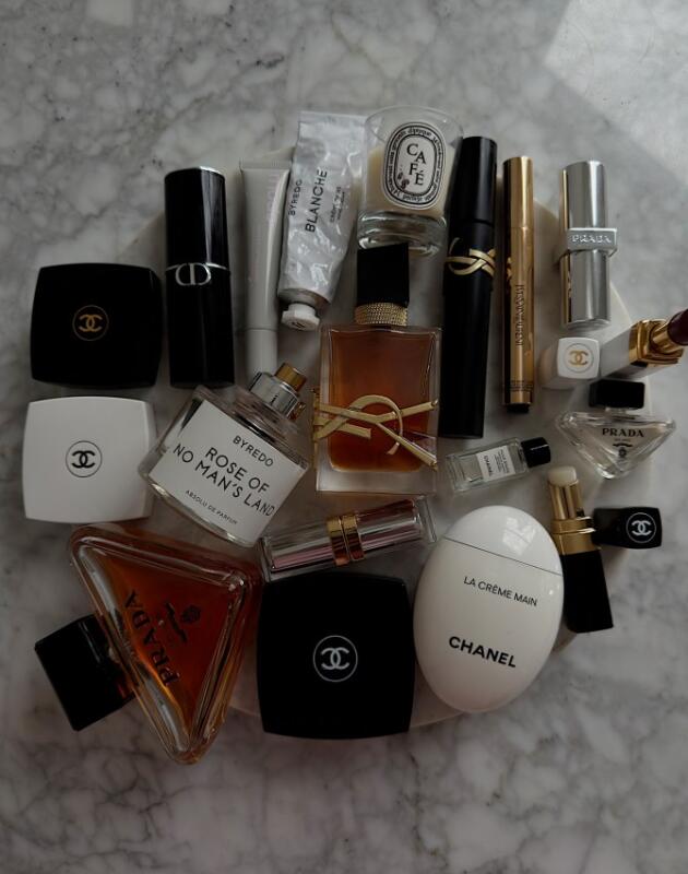 Trend parfemi za 2026: Mirisi koji već osvajaju društvene mreže i parfemske police