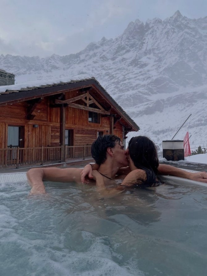 Ako još nemate plan za Valentinovo, ove 4 Airbnb kućice u blizini Mostara su rješenje.