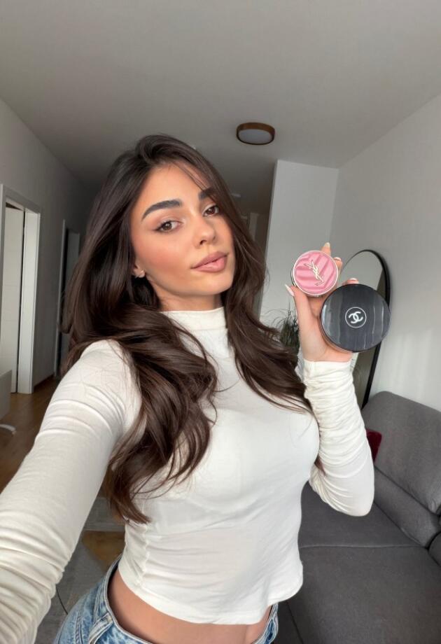 Bonjour.beauty: Banjalučanka Tamara zna trik za večernji makeup koji traje do jutra