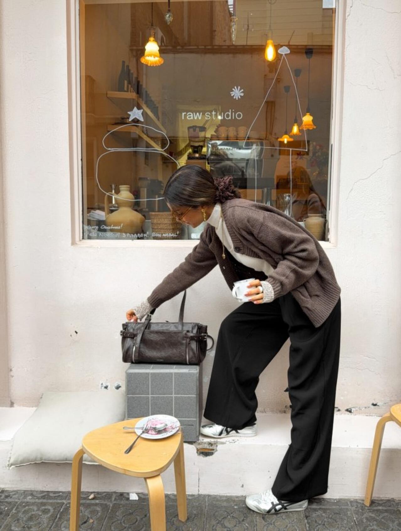 Bershka hlače su u vrhu Google pretraga u BiH, a ovih 10 modela nestaje najbrže.