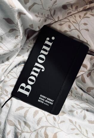 Ako volite planirati, zapisivati i držati stvari pod kontrolom, ovaj giveaway je za vas.