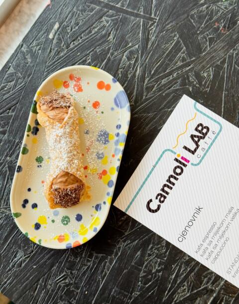 Otkrili smo gdje probati ovaj sicilijanski desert u Sarajevu i sada ga želimo svaki dan.