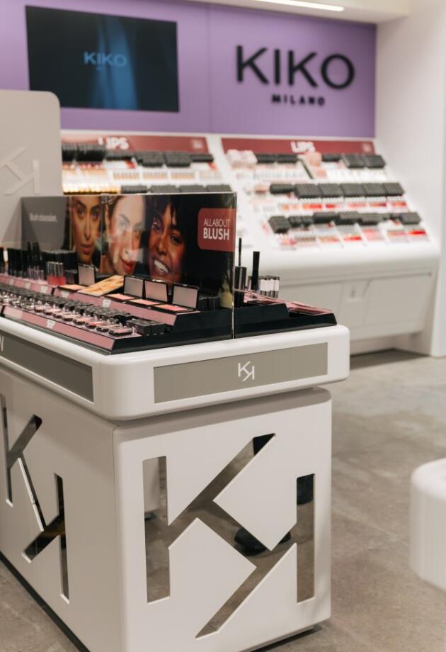 Među prvima smo zavirili u KIKO Milano u Sarajevu i evo kako izgleda nova beauty adresa.