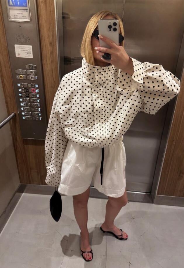 Jakna na tačkice postala je viralni hit na Instagramu, a mi znamo gdje je možete kupiti.