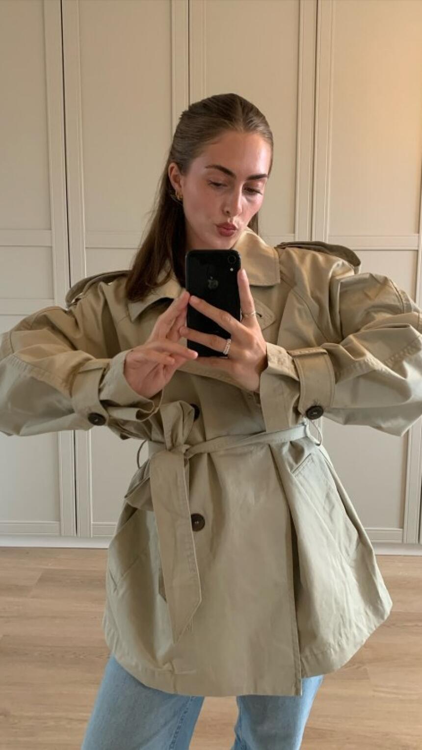 Tražili smo dugi baloner, ali kratki Stradivarius modeli su nam promijenili planove.