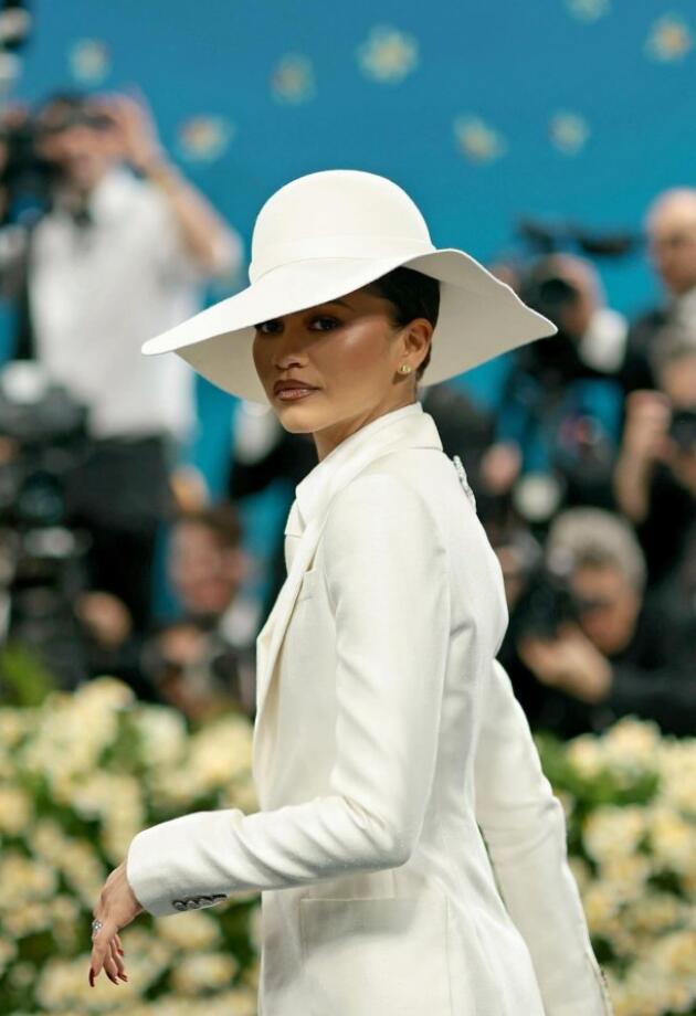 Met Gala 2026: Večeras počinje najveći modni spektakl, ali jedno poznato lice ove godine izostaje
