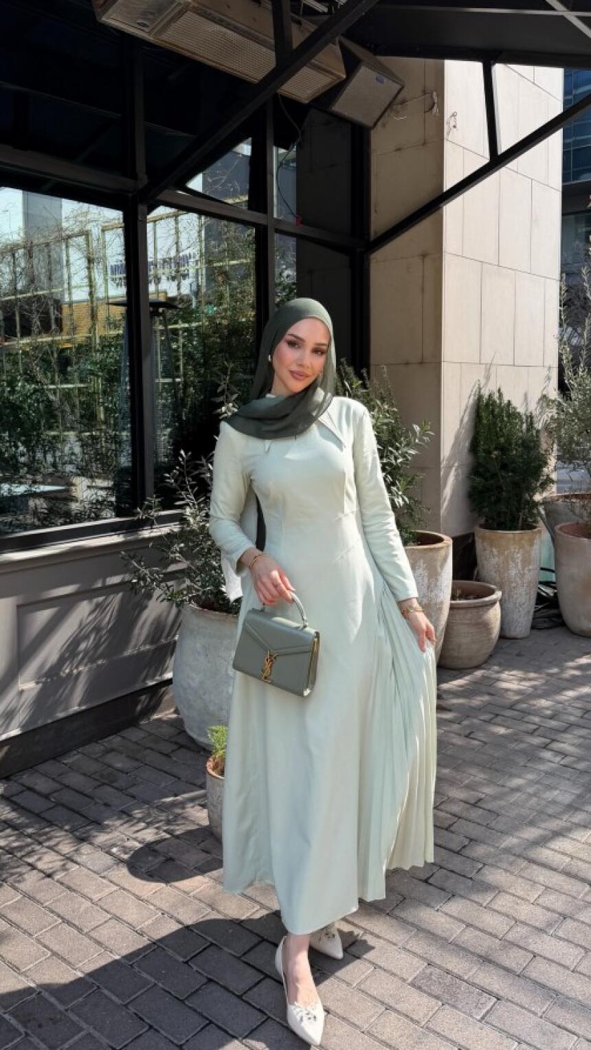 ZARA haljine koje djeluju dovoljno posebno za Bajram, ali i dalje veoma nosivo poslije