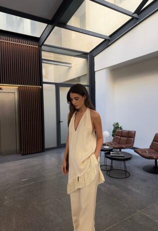 ZARA set s resama koji izgleda toliko dobro da će vas svi pitati 'gdje si ga kupila'