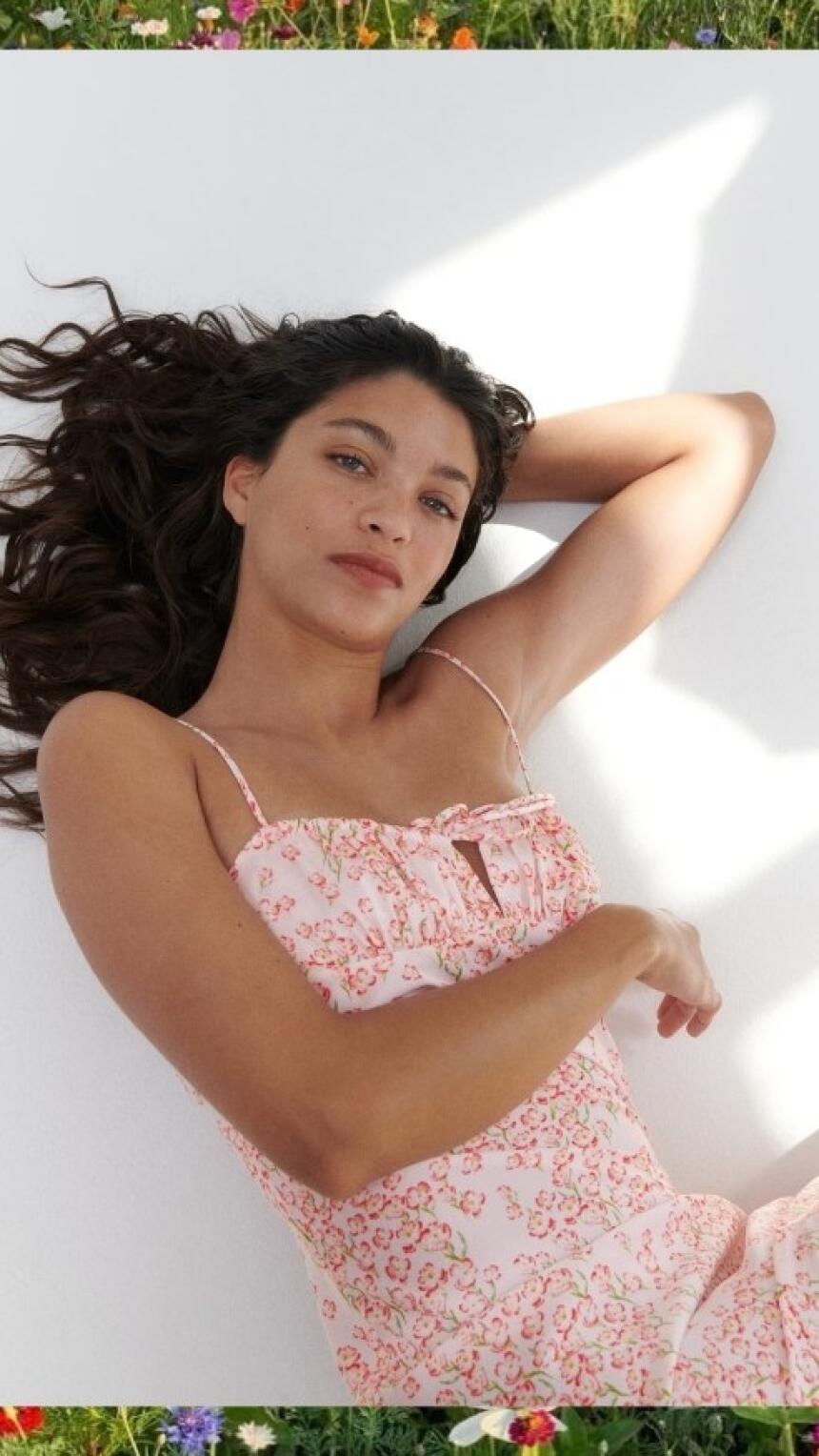H&M sniženje ima cvjetne haljine koje se ne ostavljaju za kasnije
