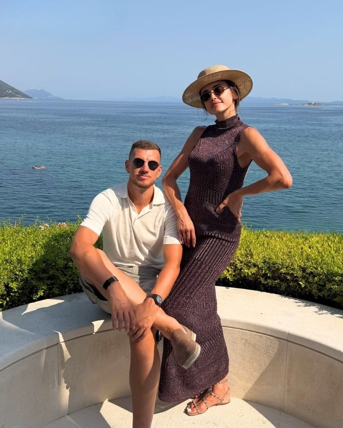 Ovo je vila u kojoj ljetuju Amra i Edin Džeko. Ima pogled koji se ne zaboravlja.
