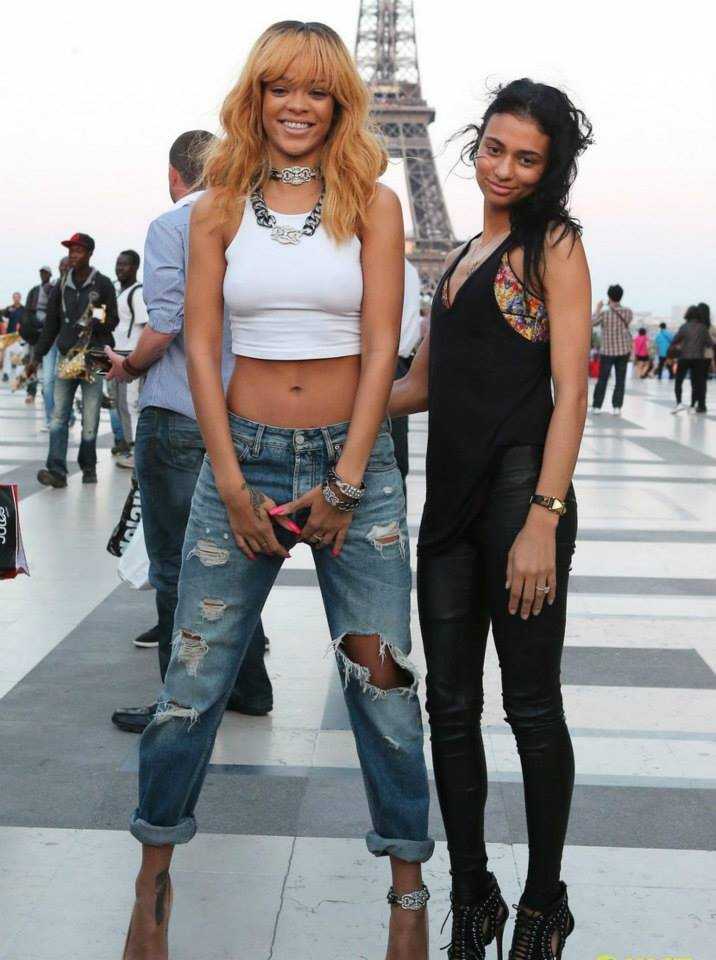 rihanna_paris1
