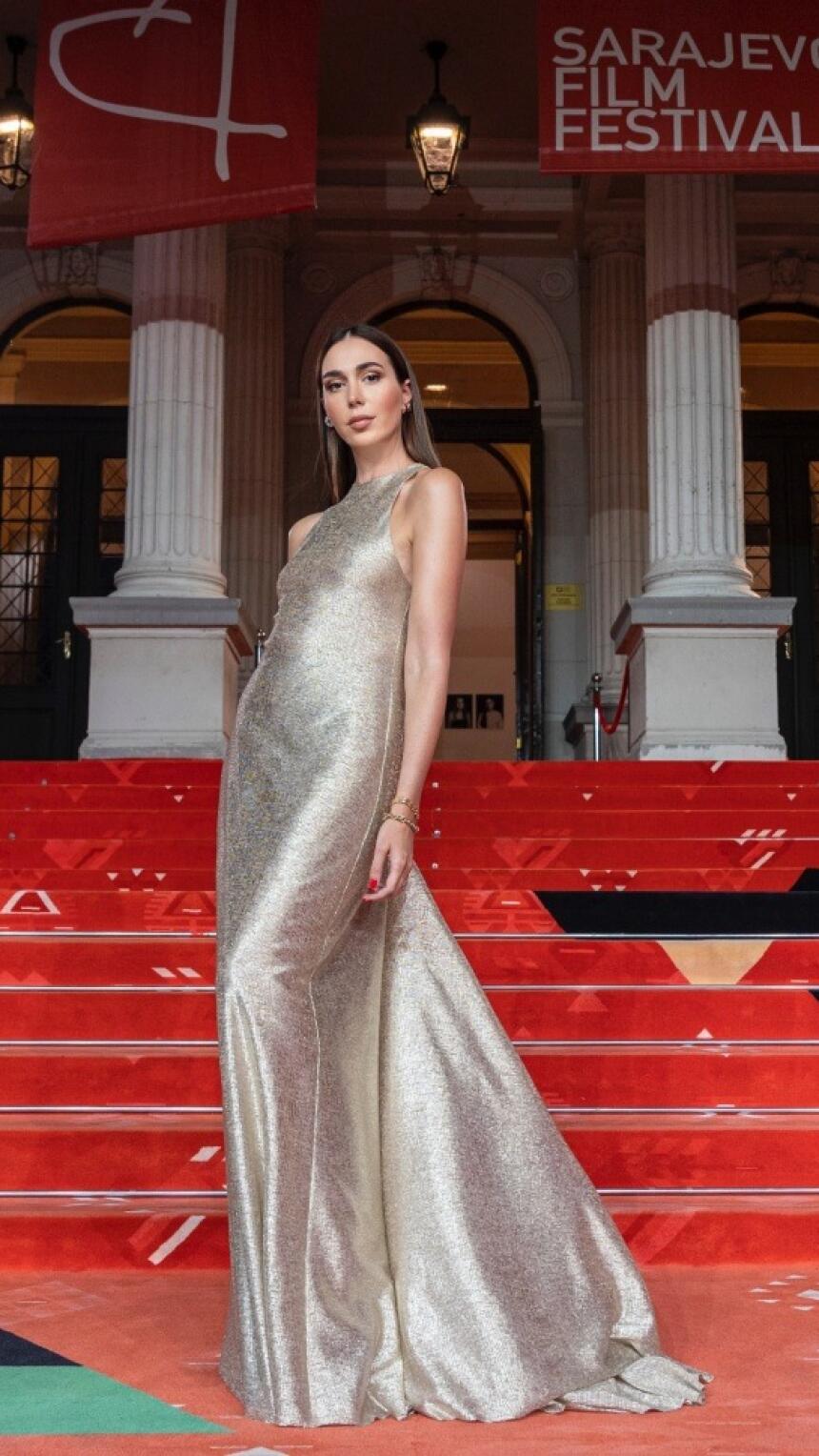 28thSFF: Emina Ganić nam je otkrila više detalja o elegantnoj Kaftan Studio kreaciji koju je birala za crveni tepih